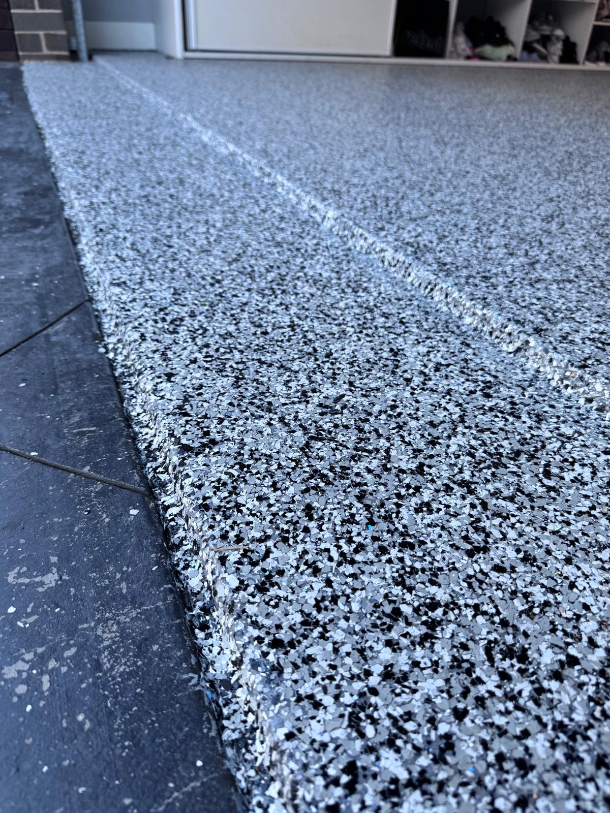 close up flake flooring system